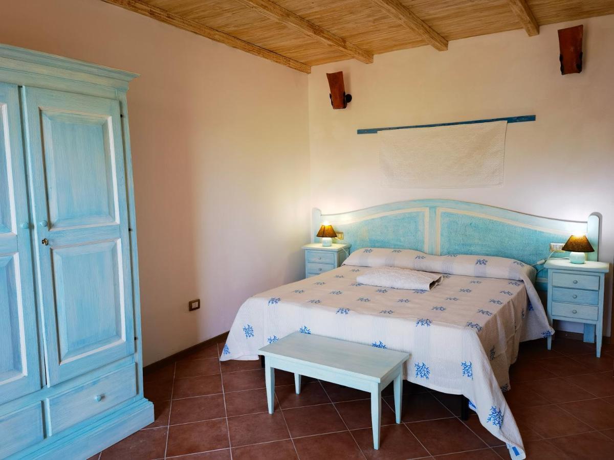 La Corte Degli Ulivi - Albergo Rurale Tresnuraghes Zewnętrze zdjęcie