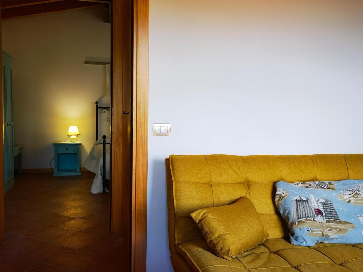 La Corte Degli Ulivi - Albergo Rurale Tresnuraghes Zewnętrze zdjęcie