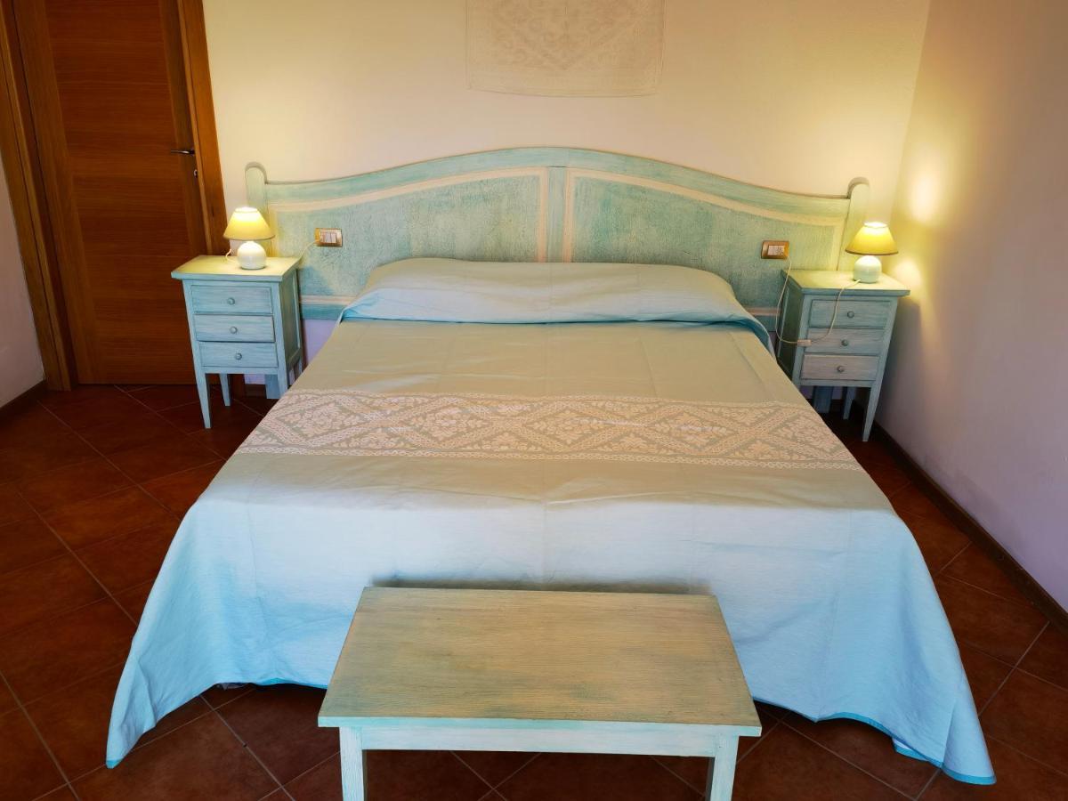La Corte Degli Ulivi - Albergo Rurale Tresnuraghes Zewnętrze zdjęcie